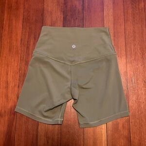 Lululemon Align Shorts 6”